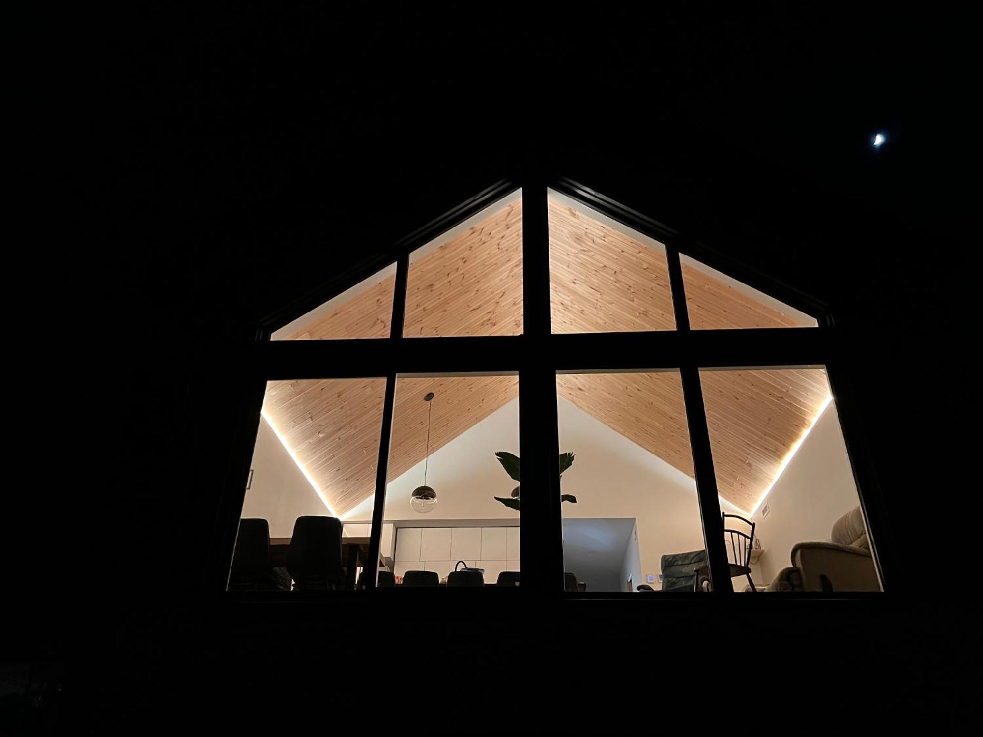 Magical Loft : Breathtaking View & Cozy Fireplace Saguenay Luaran gambar